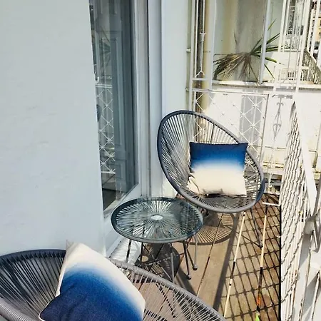 Elegant Period Clifton Balcony Apt - Simplycheckin Bristol Exterior photo