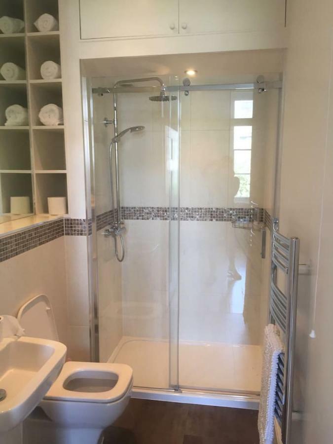 Elegant Period Clifton Balcony - Simplycheckin * Bristol
