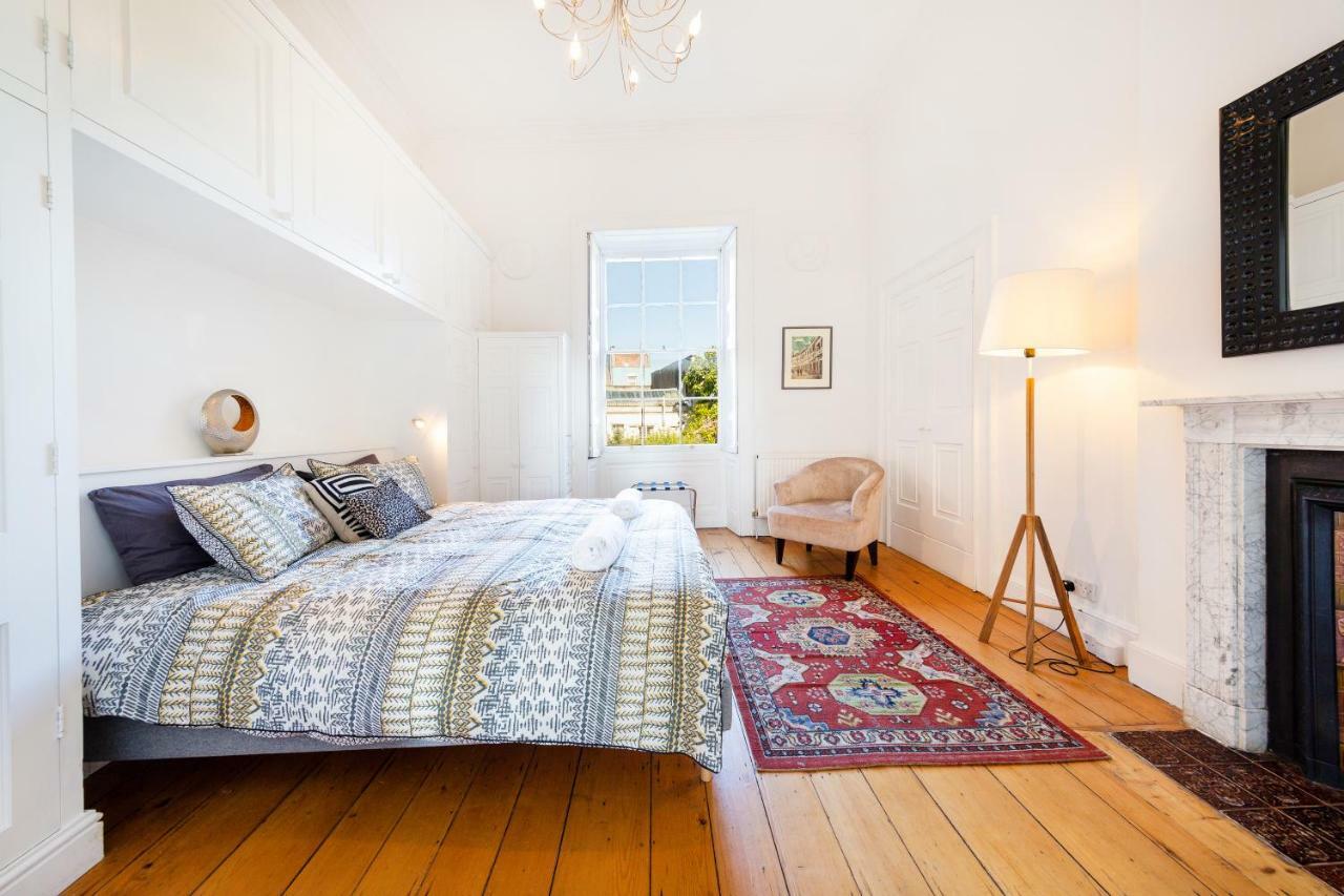 Apartment Elegant Period Clifton Balcony - Simplycheckin